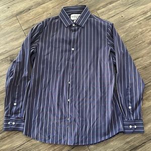 Like new, Mizzen & Main button up
